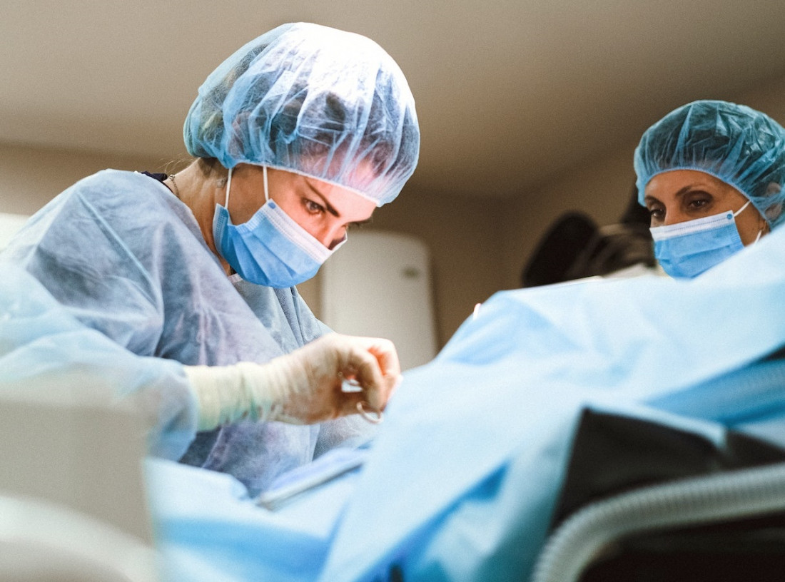 El Notti realizó una innovadora técnica quirúrgica a un bebé de tres meses