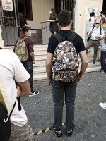 Vuelta al cole: advierten sobre el correcto uso de mochilas, plantillas y pantallas  