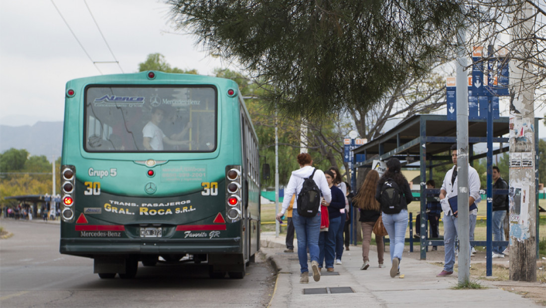 Por kilómetro o subsidio (o ambos): cómo pagaremos el transporte