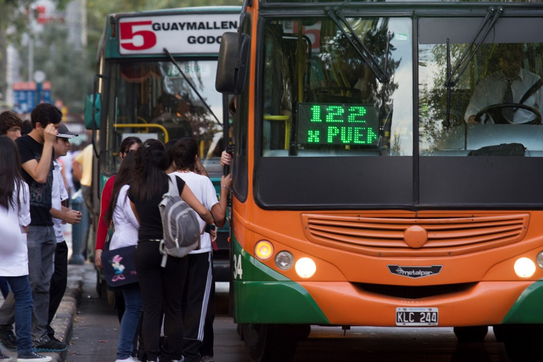 Bondi Pass, el proyecto que beneficiará a los pasajeros del transporte público 