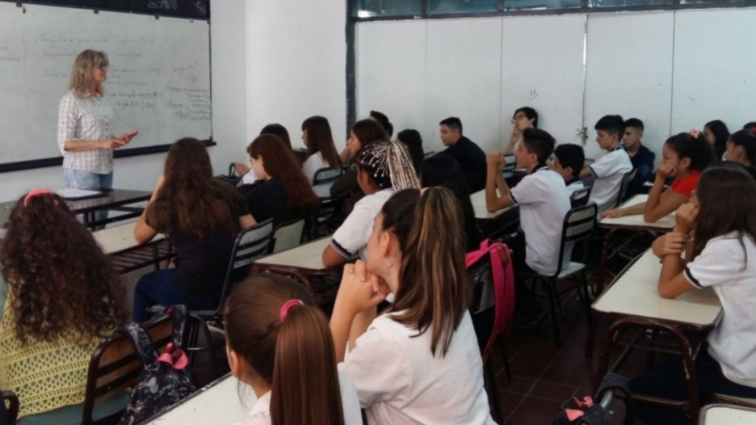 La DGE autorizó en Mendoza aumentos del 24 % en las cuotas de colegios privados 