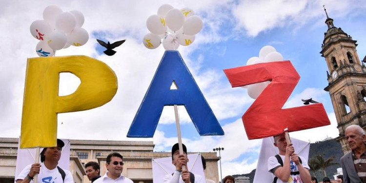 Recta final hacia el plebiscito tras la firma de la paz entre el Gobierno y las FARC