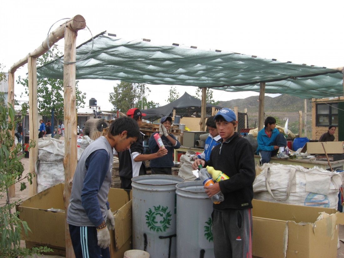 Del basural El Pozo al reciclaje cooperativo: las triunfadoras de Coloba