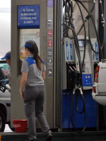Combustibles 6 % más caros