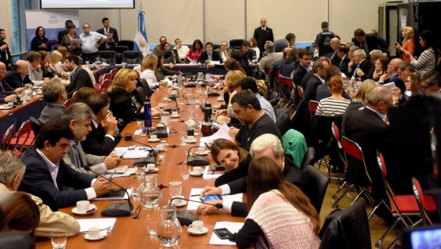 imagen La oposición consiguió que se trate el freno de tarifas en Diputados