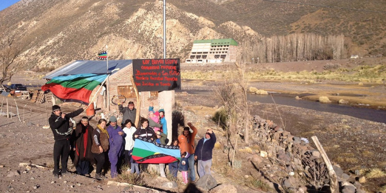 Escala el debate tras la cesión de tierras a comunidades mapuches en Mendoza