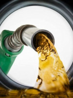 Octubre empieza con un nuevo aumento para los combustibles