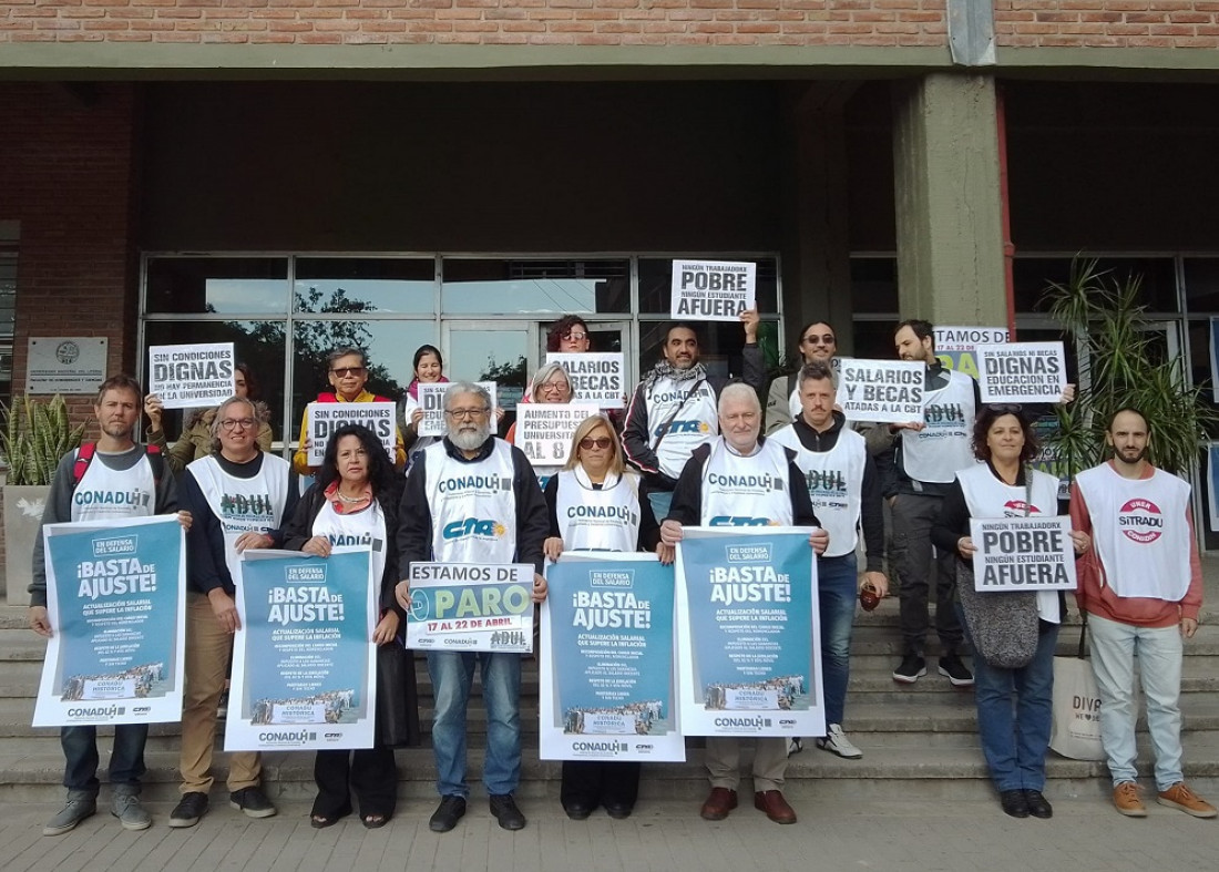 Docentes de la UNCUYO paran toda la semana en reclamo de mejoras salariales