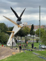 Monumento del Cóndor: tras la reconstitución de su cabeza, empezaron los trabajos para instalarla