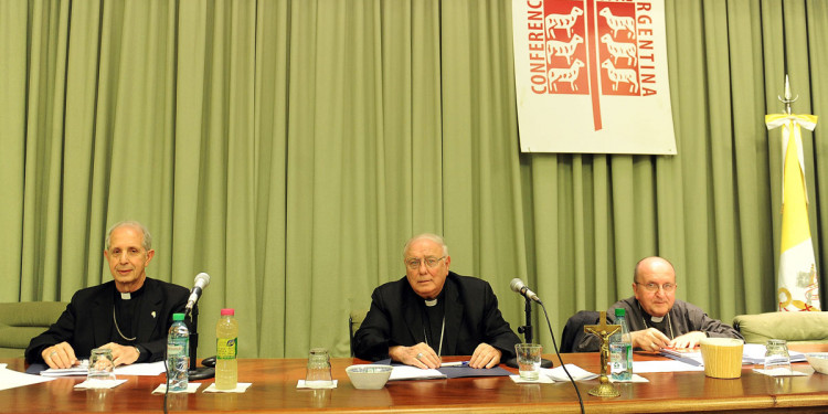 La pobreza, el Papa y la ley de libertad religiosa, ejes de la conferencia episcopal