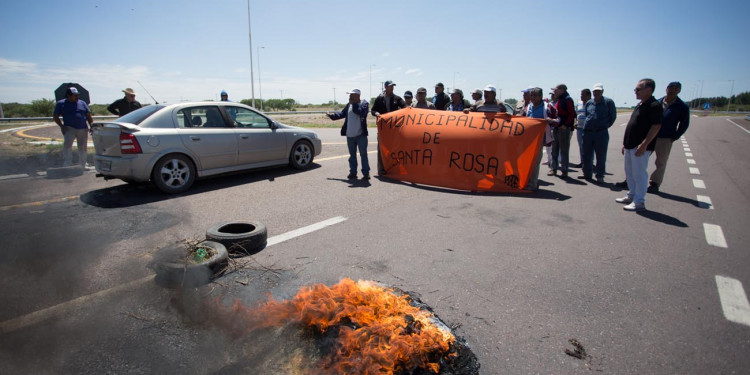 Santa Rosa y una crisis que no encuentra un freno