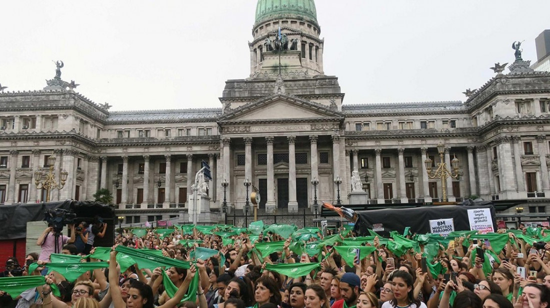 Comienza el debate por el aborto legal en el Senado 