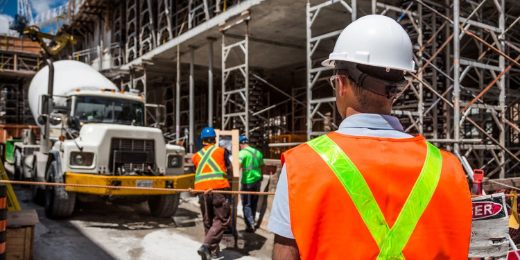 ¿Cómo se controlan las construcciones en Mendoza?
