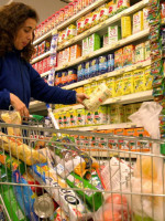 Cómo impacta la devaluación del dólar en el bolsillo de los argentinos 