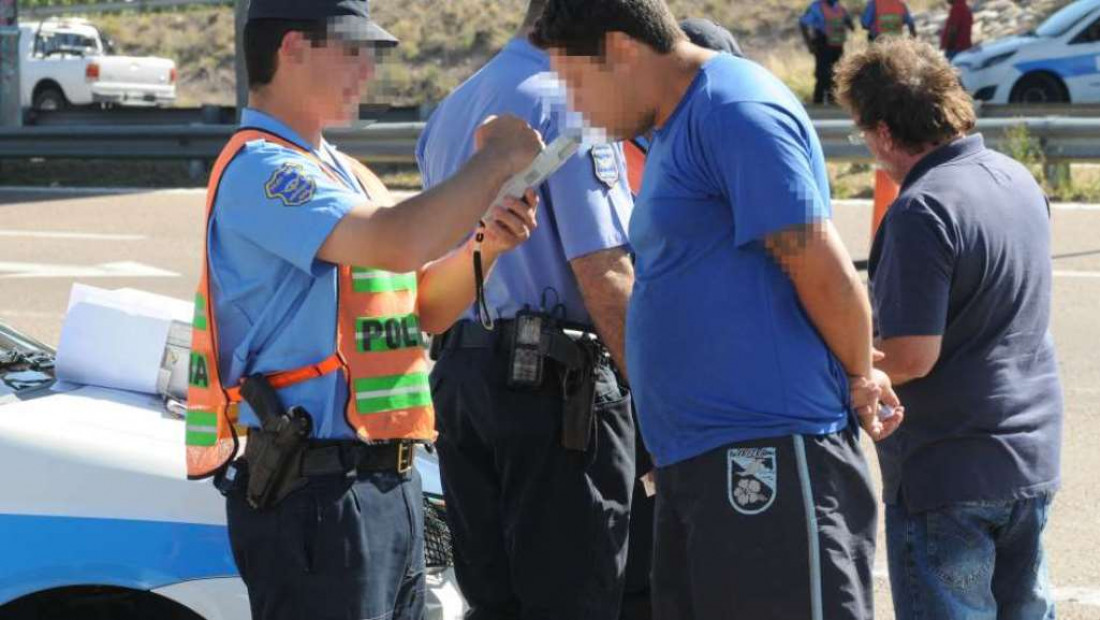 Fin de año: no reforzarán control policial en rutas ni en espejos de agua