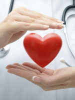Reducir el consumo de sal, hacer ejercicio y no fumar, las claves para cuidar el corazón