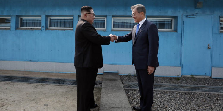 Histórico pacto de paz entre las dos Coreas