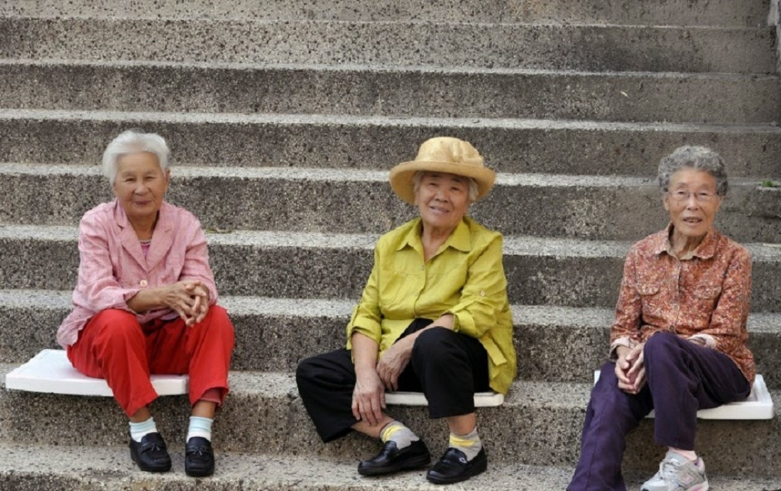 Cómo alargan su vida los habitantes de los cinco países más longevos 