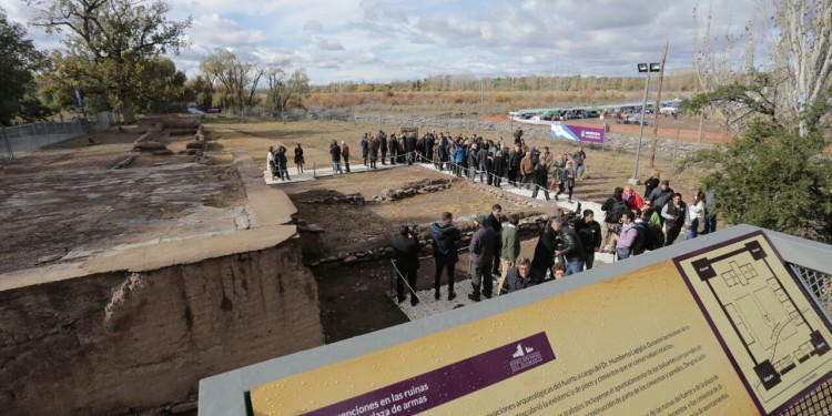 Con clima patrio, Cornejo inauguró obras en el Fuerte San Rafael del Diamante