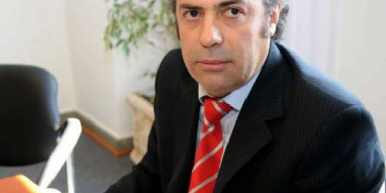 "Deja muchos aportes a nuestra Universidad y a nuestra sociedad"