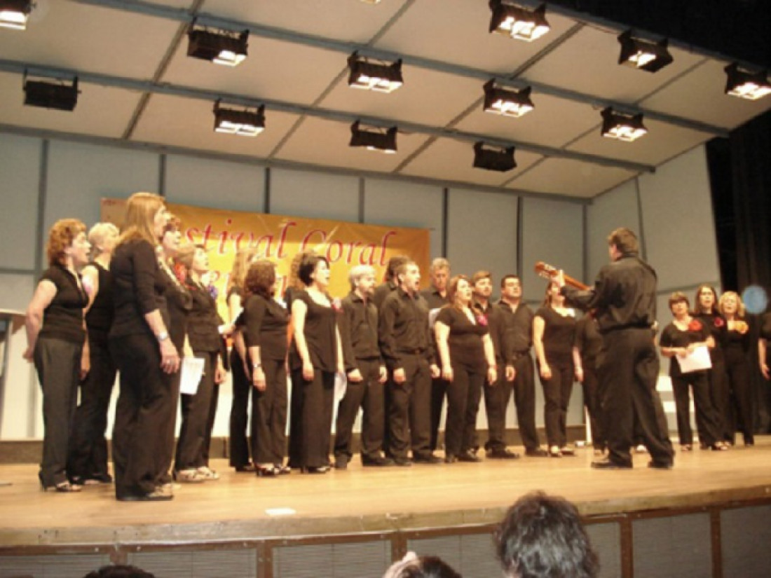 Continúa el Cantapueblo con shows en la Nave Universitaria