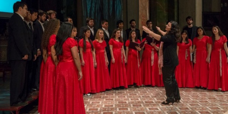 Cantar en grupo, el gran aliado para la salud mental