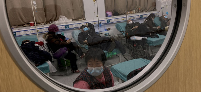 Advierten que el brote de coronavirus en China es un "caldo de cultivo" de nuevas variantes
