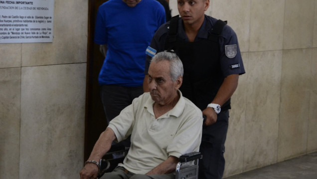 imagen Los curas acusados de abuso seguirán en la cárcel