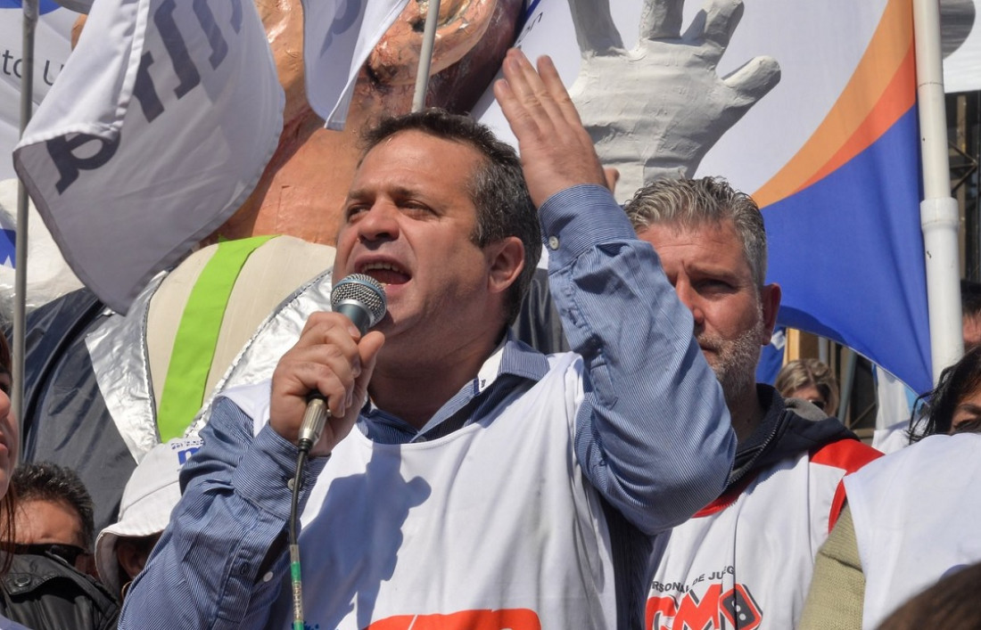 Imputaron a Gustavo Correa por abuso sexual y Ni Una Menos pide que lo aparten del SUTE