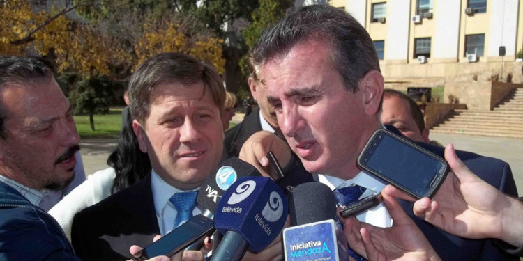El riesgo de hacer equilibrio sobre el filo de la Constitución