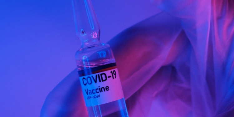 Combinar vacunas: aval internacional a una investigación argentina que estudió la estrategia
