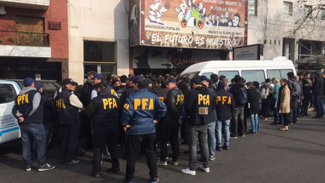 imagen La justicia ordenó la detención de Hebe de Bonafini