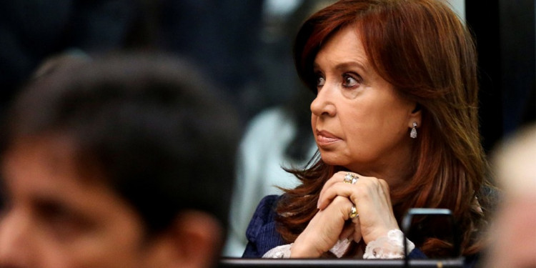 La Justicia aceptó como querellante a Cristina Fernández en la causa por el atentado 