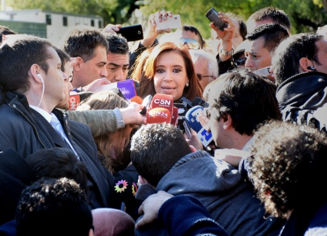 Cristina denunció "espionaje y persecución política"