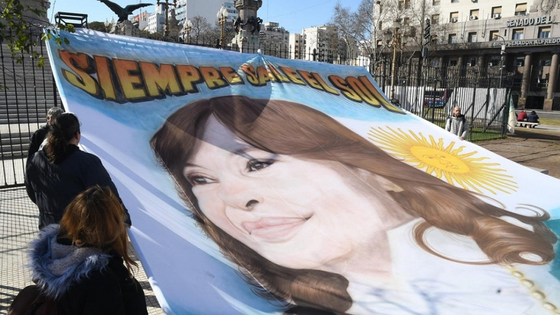 Hay fecha para el primer juicio oral y público con CFK en el banquillo