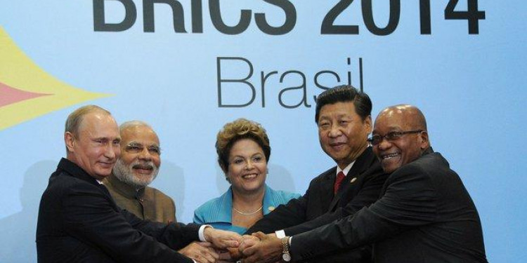 Mercados emergentes de los BRICS, revisados en una conferencia en la UNCUYO