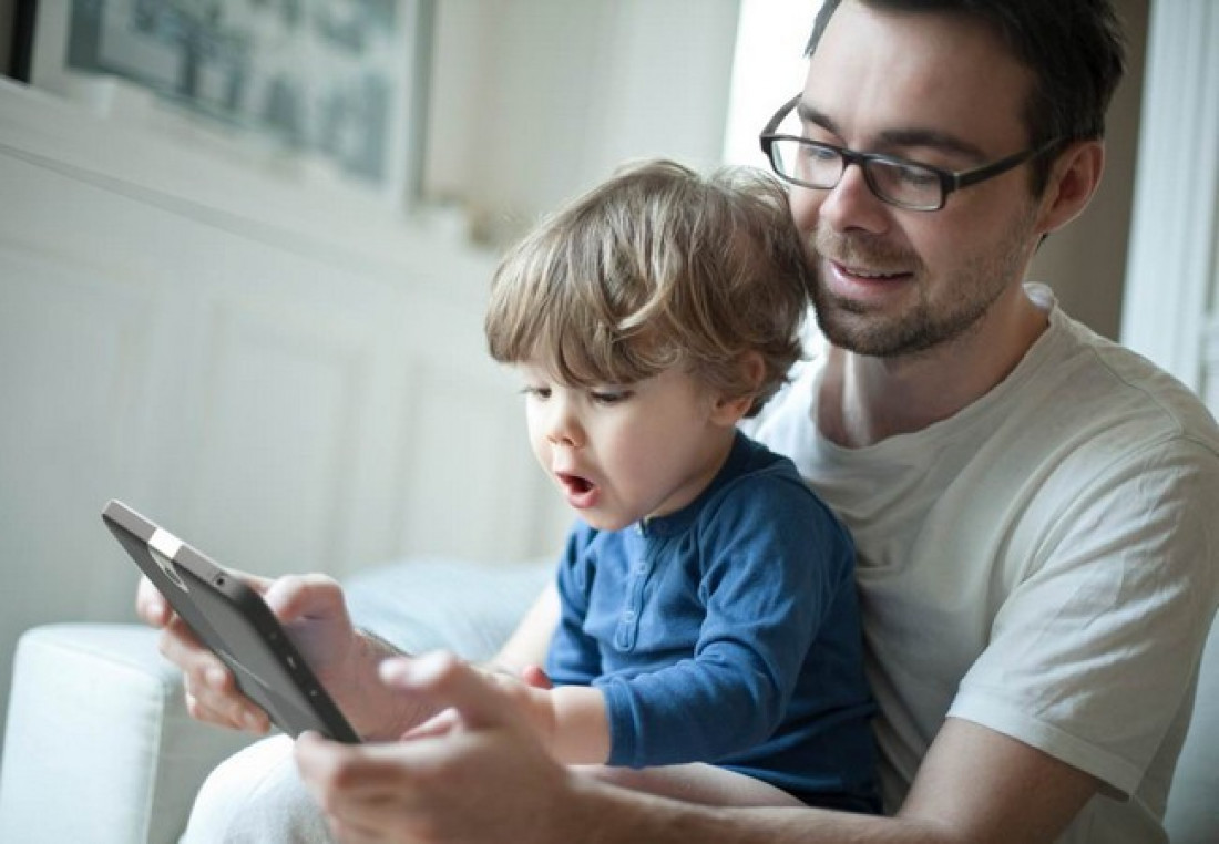 Impulsan una campaña para no comprar celulares en el Día del Padre