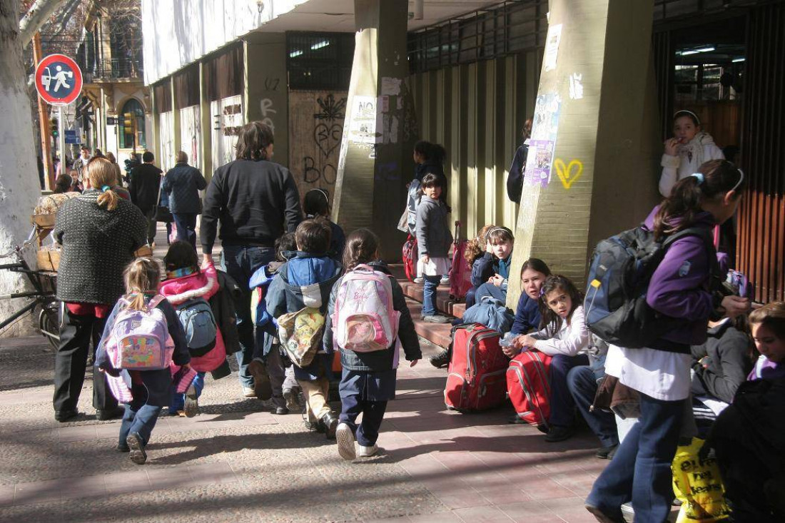 Mendoza: Continuidades y desafíos para el ciclo lectivo 2015
