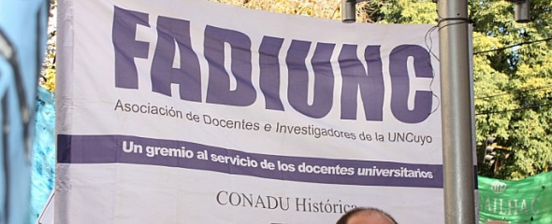 FADIUNC adhiere al paro nacional convocado por CONADU Histórica
