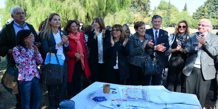 Comenzó la construcción de la Facultad de Educación en el Centro Universitario