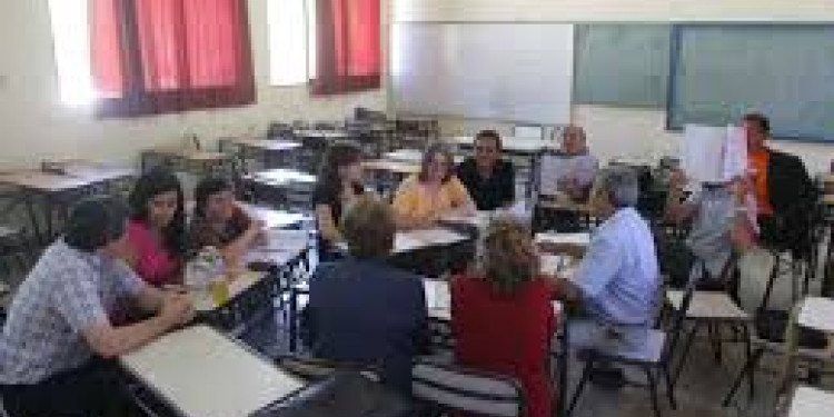 Se realizan hoy las jornadas institucionales para consultar sobre la Ley de Educación Provincial