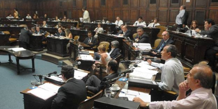 Presupuesto provincial 2014: negociaciones partidarias