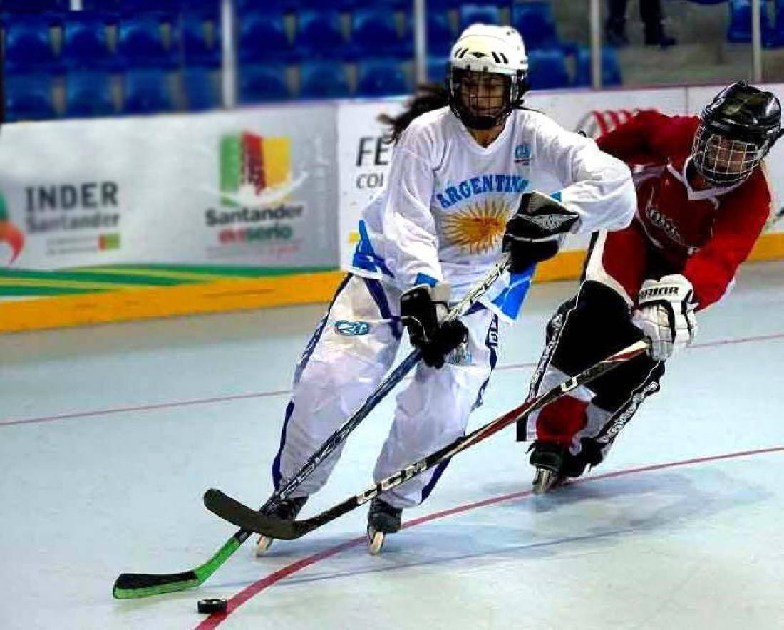 Las selecciones nacionales de Hockey en Línea se entrenan en la UNCUYO para reinar en Rosario