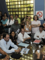 "Lamentamos que rechacen una propuesta que debe ser analizada por las escuelas", sostuvo Andrés Cazabán