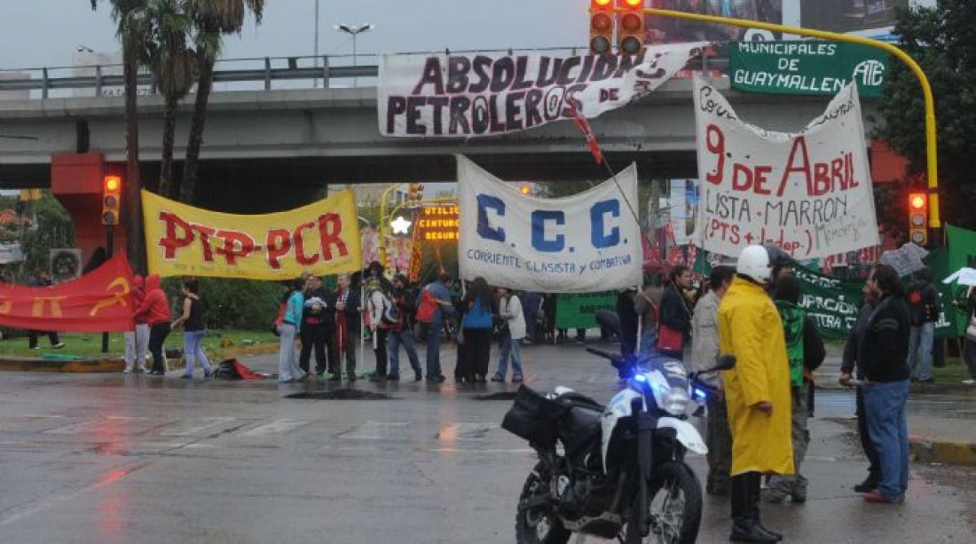 Paro nacional: piquetes de trabajadores, trabajadoras y fuerzas políticas en Mendoza