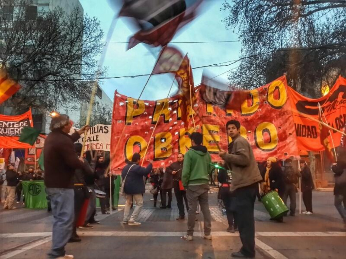 Paro nacional: piquetes de trabajadores, trabajadoras y fuerzas políticas en Mendoza