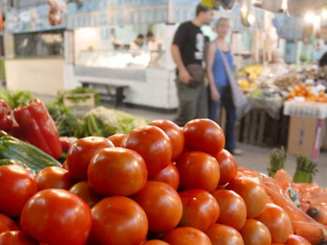 Importación de tomate: "Los sectores de mercados y producción no han sido consultados para tomar esta medida", manifestaron desde la UFHA