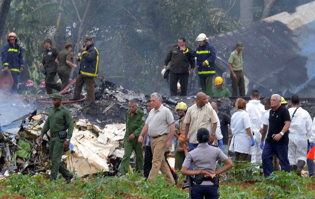 Un avión de pasajeros se estrelló en Cuba: hay dos argentinos entre los muertos