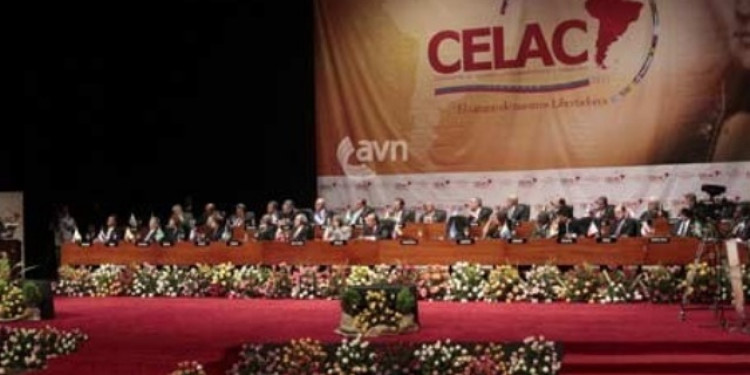 Inicia la I Cumbre de la Celac y la Unión Europea