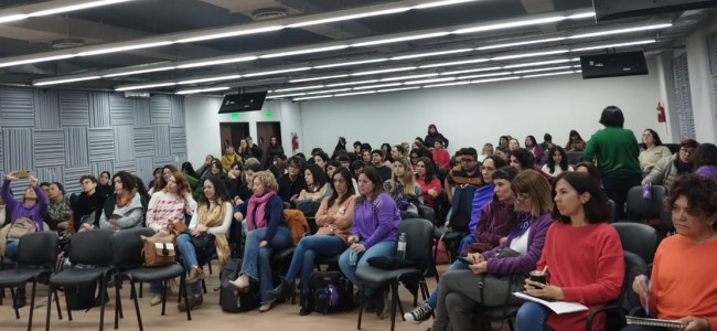 Contenidos transversales y clínicas de casos, ejes clave de Universidades Feministas